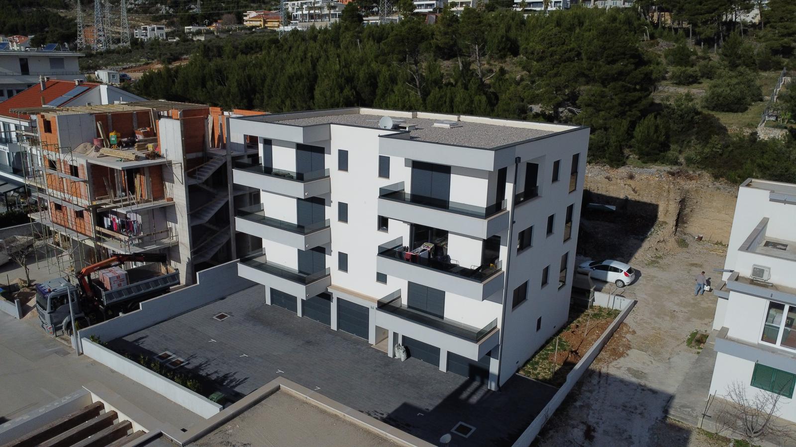 412a16ec-4dd8-42de-982d-15742972fe08